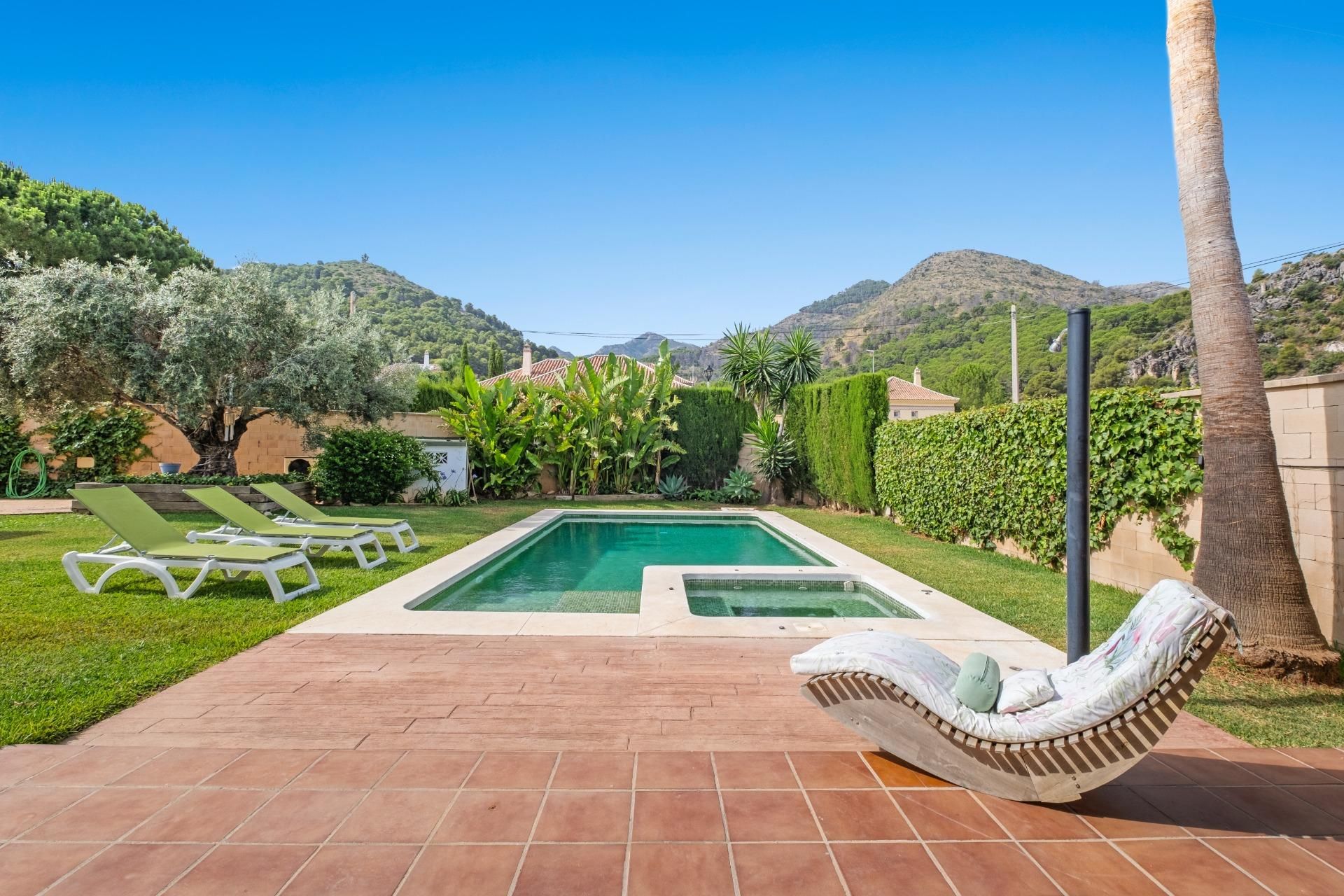 Garden of House or chalet for sale in Alhaurín de la Torre  with Air Conditioner, Terrace and Storage room