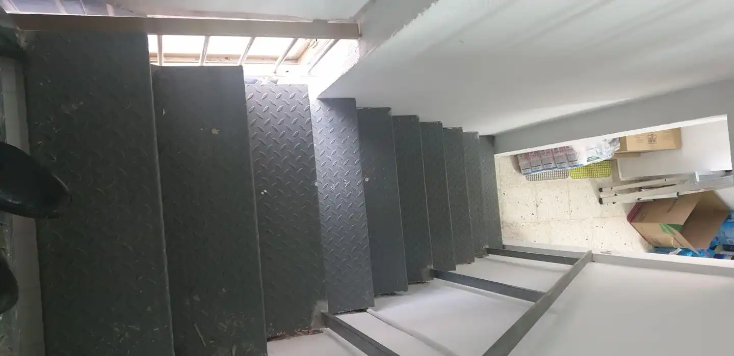 Local comercial en venda a Párroco José María Alfaro, imagen 6
