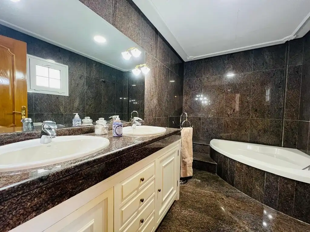 Chalet en venta en Centro ciudad, imagen 9