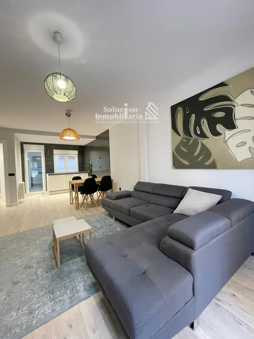 Exterior view of Flat for sale in San Bernardo - Carmelitas - Campus