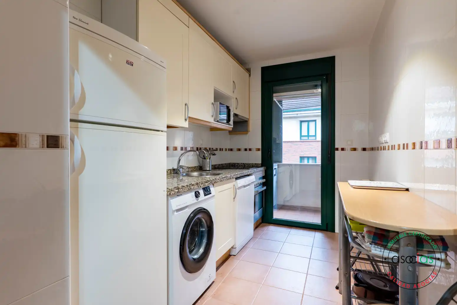 Cocina de Piso en venta en Gijón  con Calefacción, Terraza y Trastero