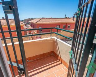 Terrace of Single-family semi-detached for sale in Algeciras