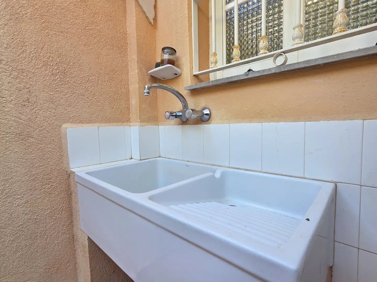 Terrassa de Casa adosada en venda en Benicasim / Benicàssim amb Calefacció, Jardí privat i Terrassa