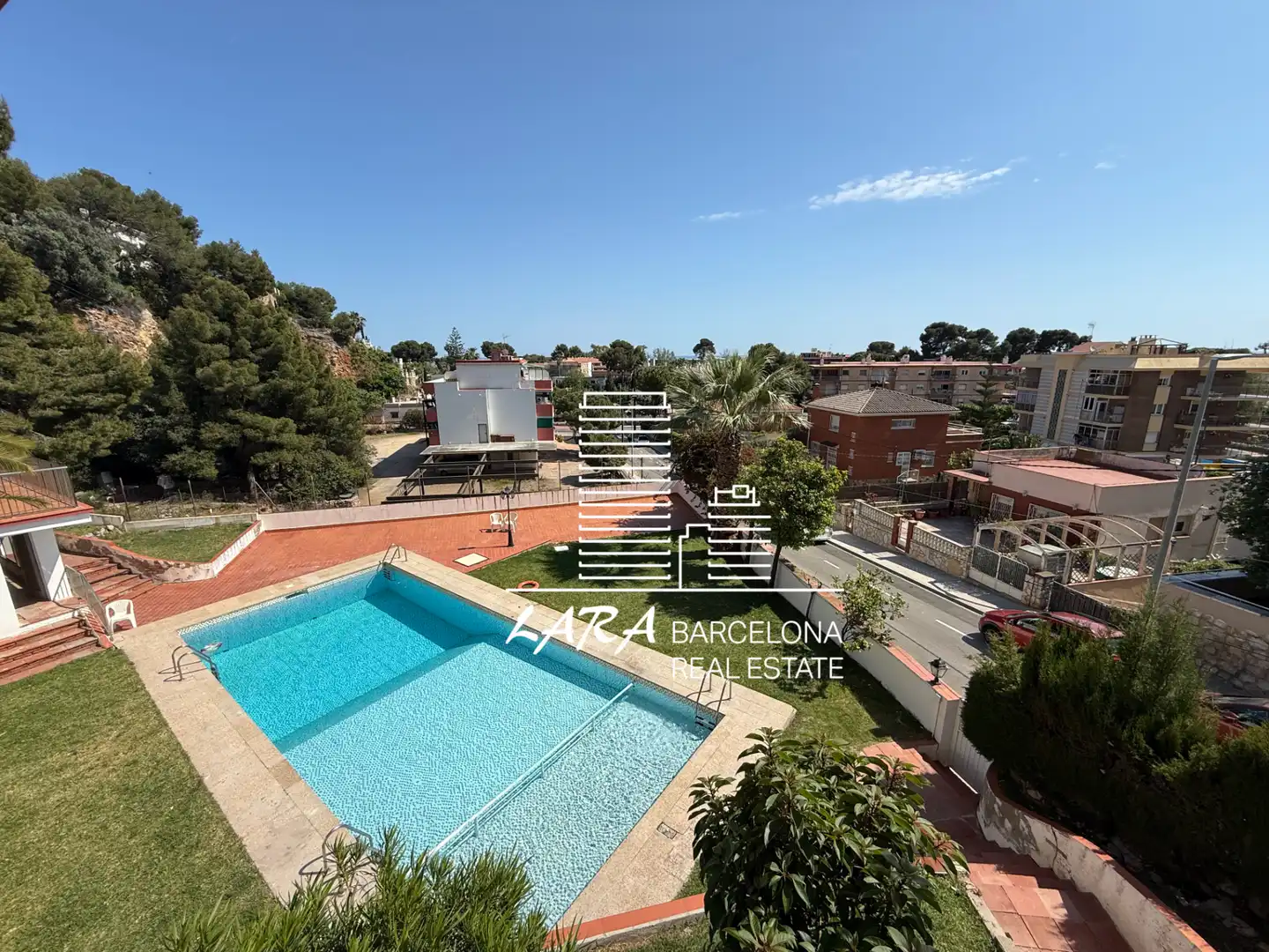 Vista exterior de Apartament en venda en Castelldefels amb Traster, Forn i Rentadora