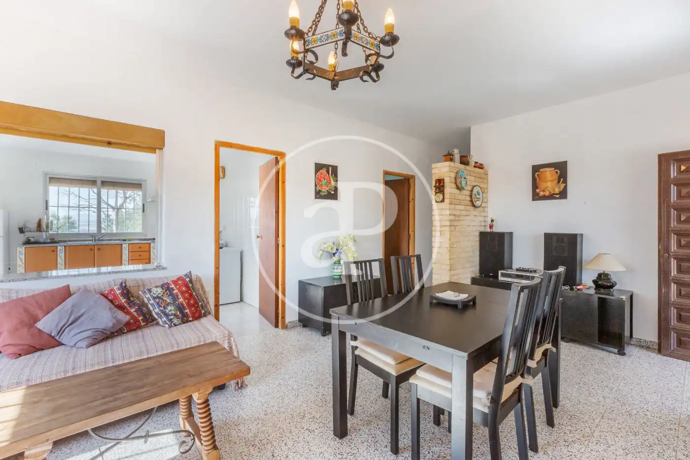 Dining room of Houses for sale in Chiva  with Air Conditioner, Heating and Private garden