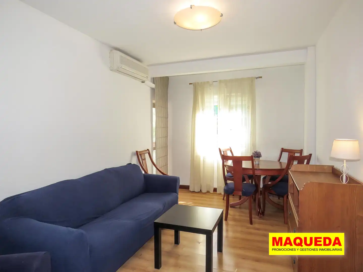 Wohnzimmer von Wohnung zum Verkauf in Alcorcón mit Klimaanlage, Parkett und Terrasse