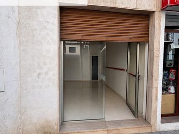 Local comercial en venda a Ctra. Circunvalación - La Magdalena