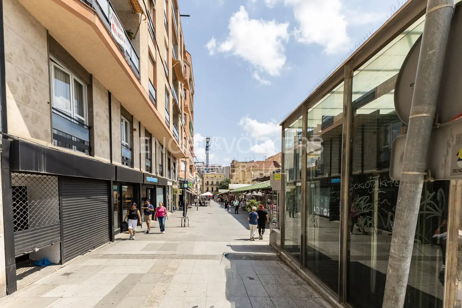 Exterior view of Commercial properties for sale in L'Hospitalet de Llobregat