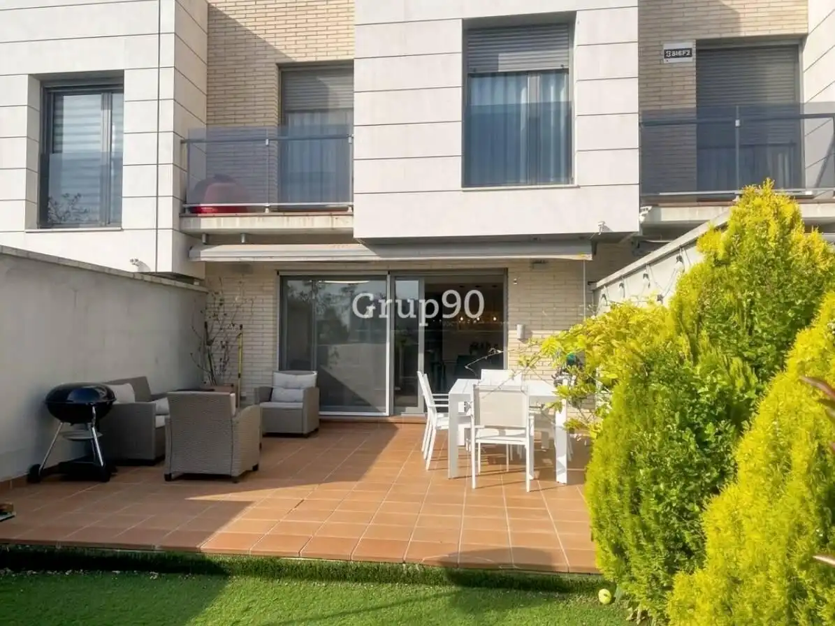 Terraza de Casa adosada en venta en Lleida con Aire acondicionado, Calefacción y Jardín privado