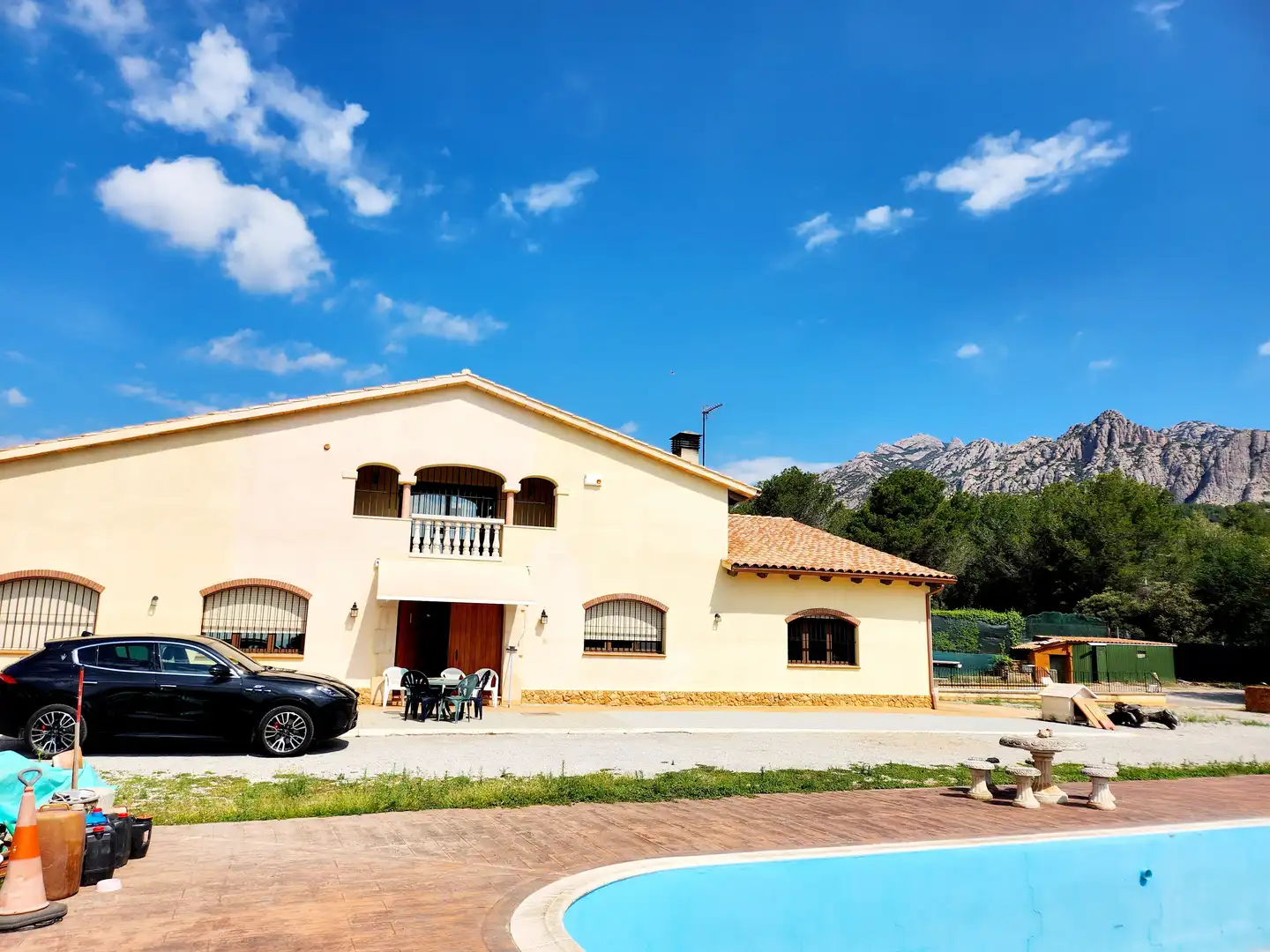 Vista exterior de Finca rústica de alquiler con opción a compra en Esparreguera con Calefacción, Jardín privado y Terraza