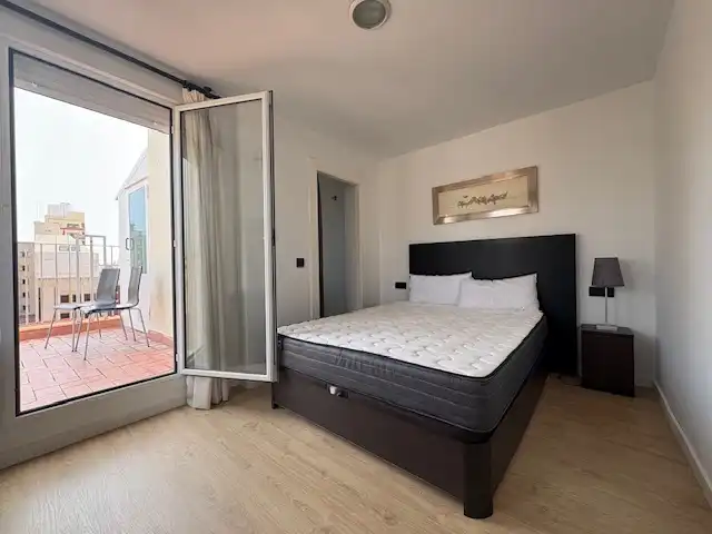 Bedroom of Attic for rent in Castellón de la Plana / Castelló de la Plana  with Parquet flooring, Terrace and Furnished