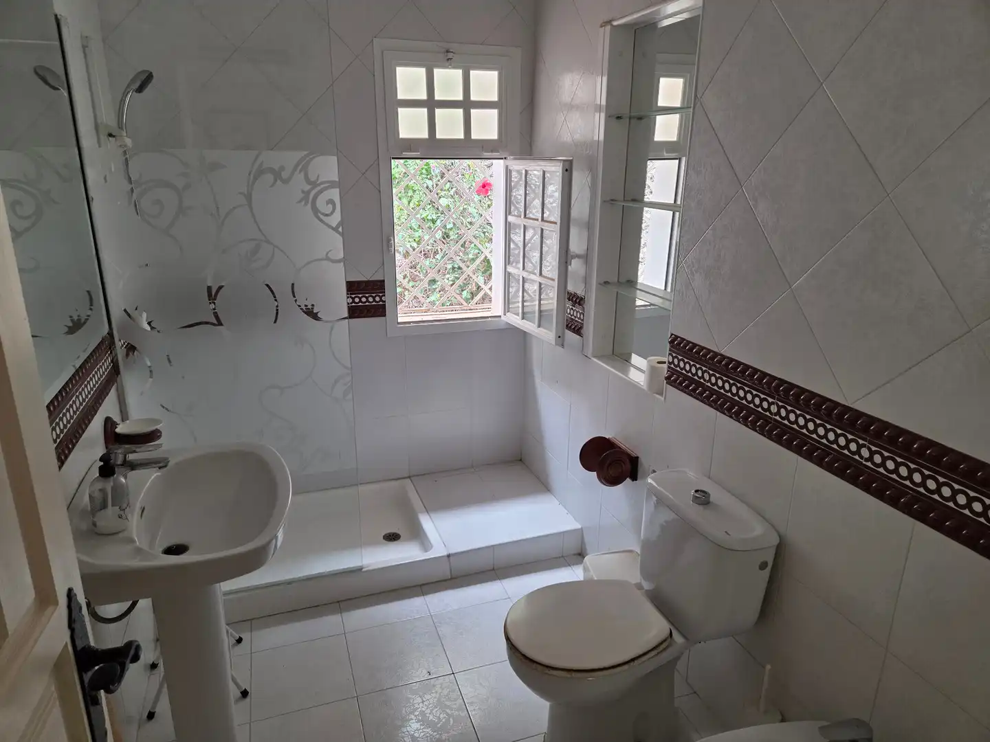 Baño de Casa o chalet en venta en Vélez-Málaga con Aire acondicionado, Jardín privado y Terraza