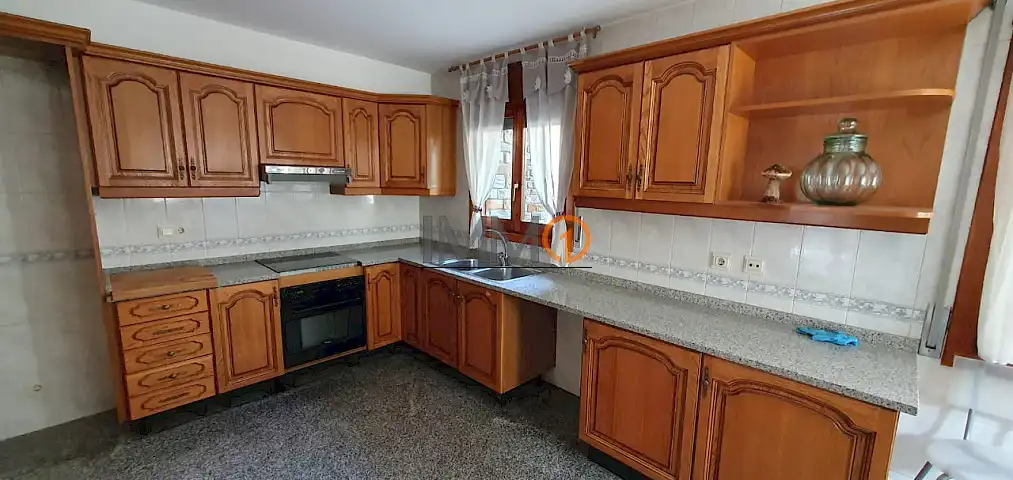 Casa aparellada amb jardí en venda a Engolasters, imagen 18