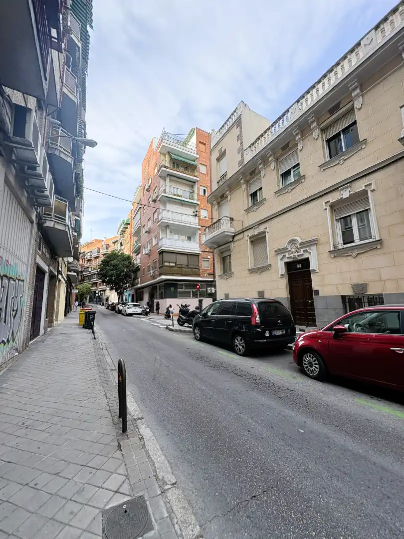 Exterior view of Flat for rent in Madrid  with Heating and Furnished