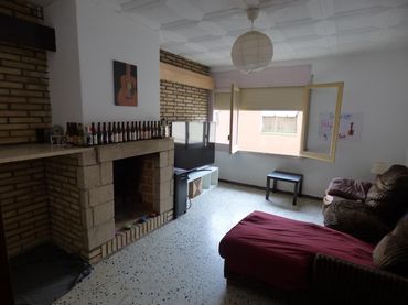 Casa amb balcó en venda a Tordera pueblo