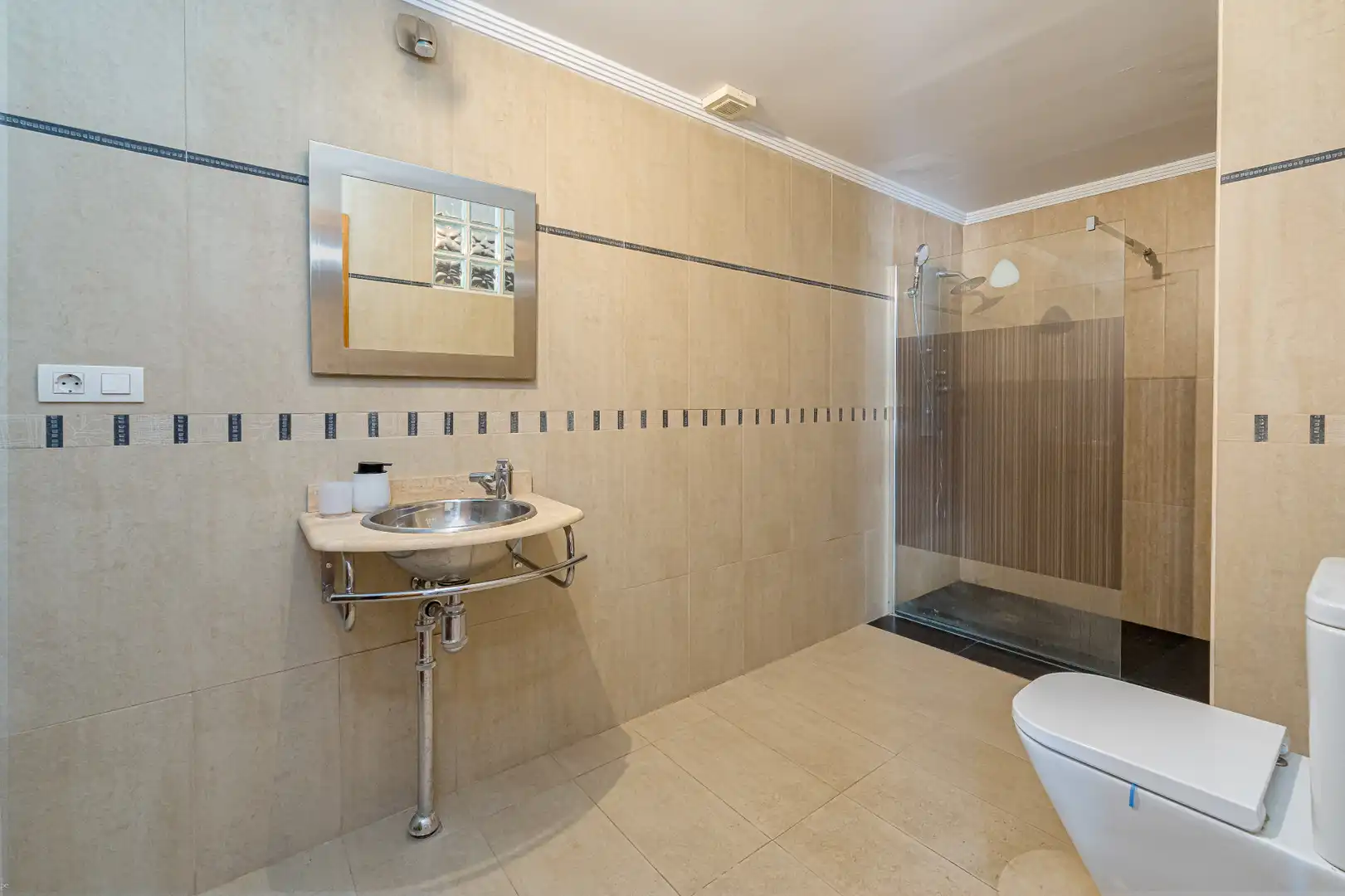 Chalet con terraza en venta en Carrer Penyagolosa, imagen 16