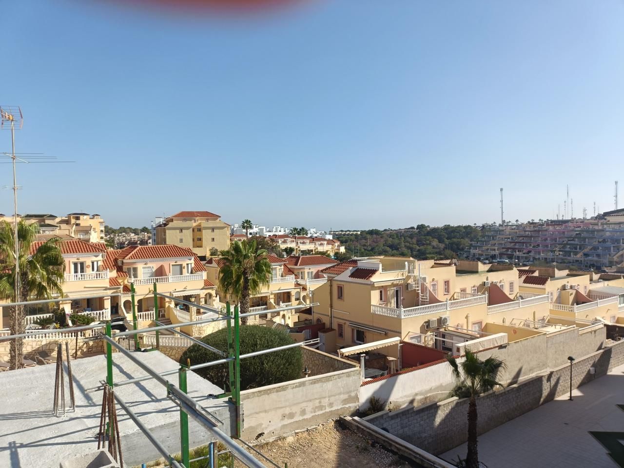 Vista exterior de Planta baixa en venda en Orihuela amb Aire condicionat, Terrassa i Traster