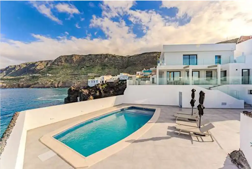 Piscina de Casa o xalet en venda en San Juan de la Rambla