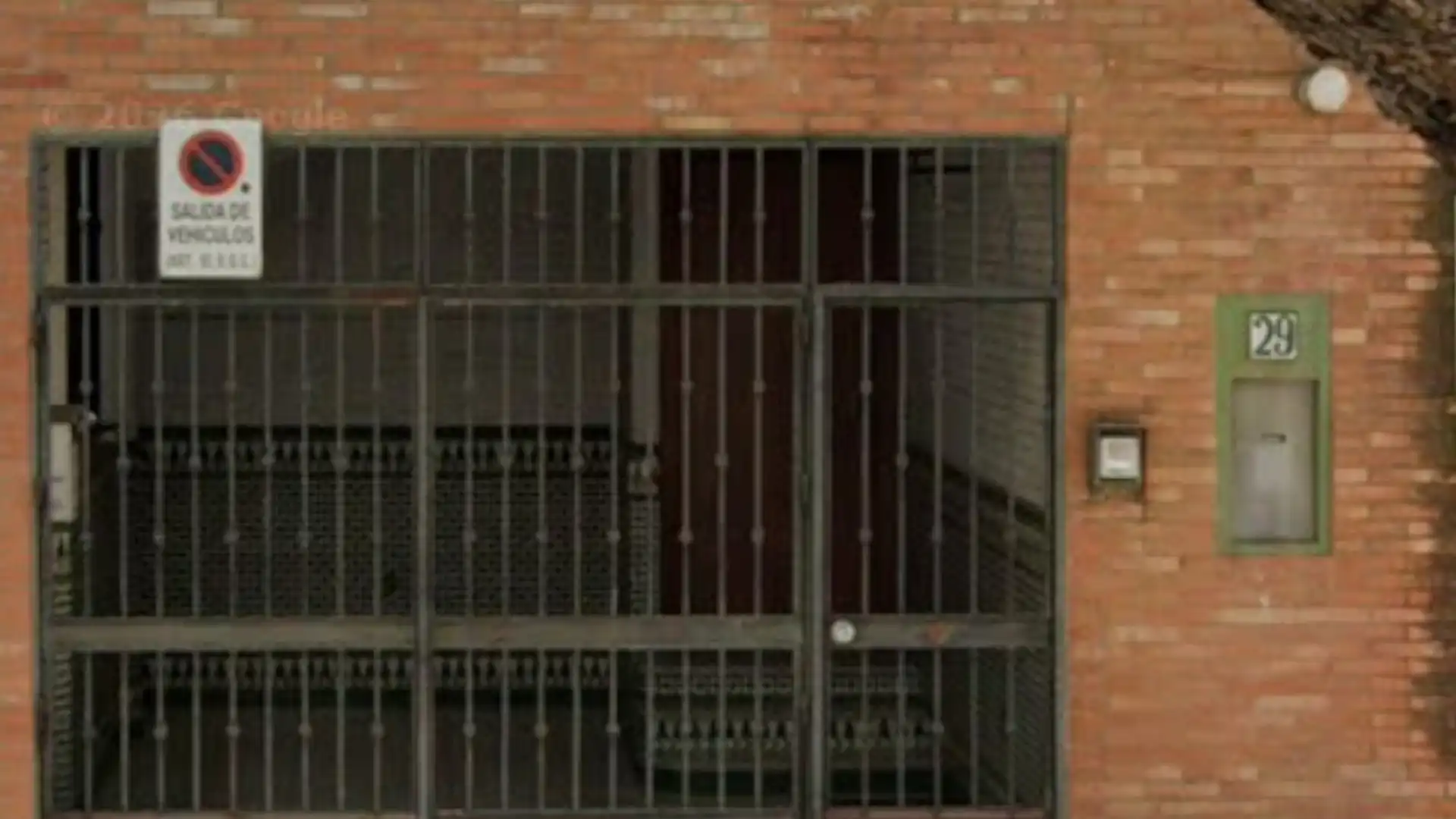 Vista exterior de Casa adosada en venta en  Sevilla Capital con Terraza, Trastero y Balcón