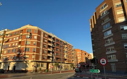 Exterior view of Flat for sale in Castellón de la Plana / Castelló de la Plana  with Air Conditioner, Storage room and Furnished
