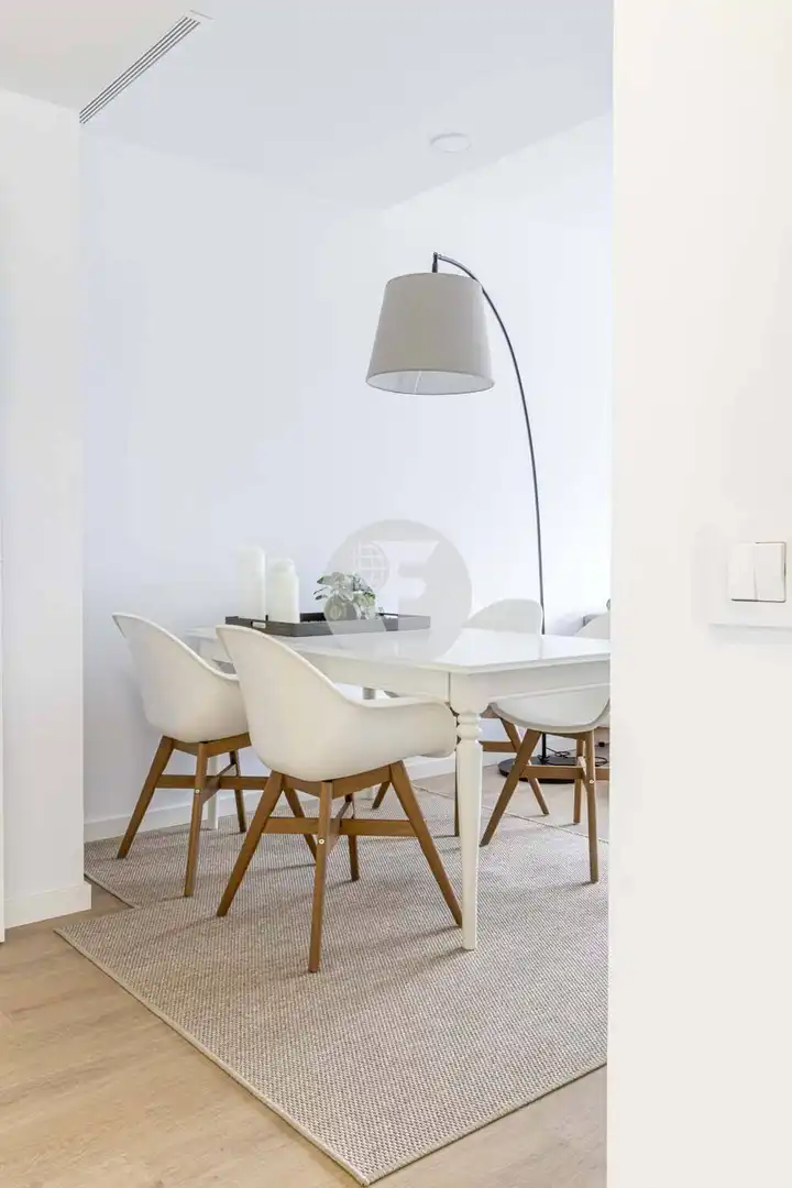 Comedor de Piso de alquiler en L'Hospitalet de Llobregat con Aire acondicionado, Calefacción y Terraza