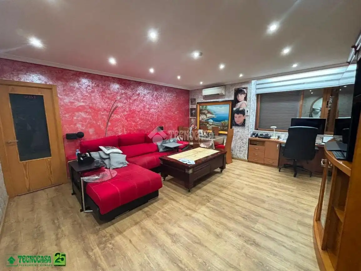Sala de estar de Piso en venta en Almagro