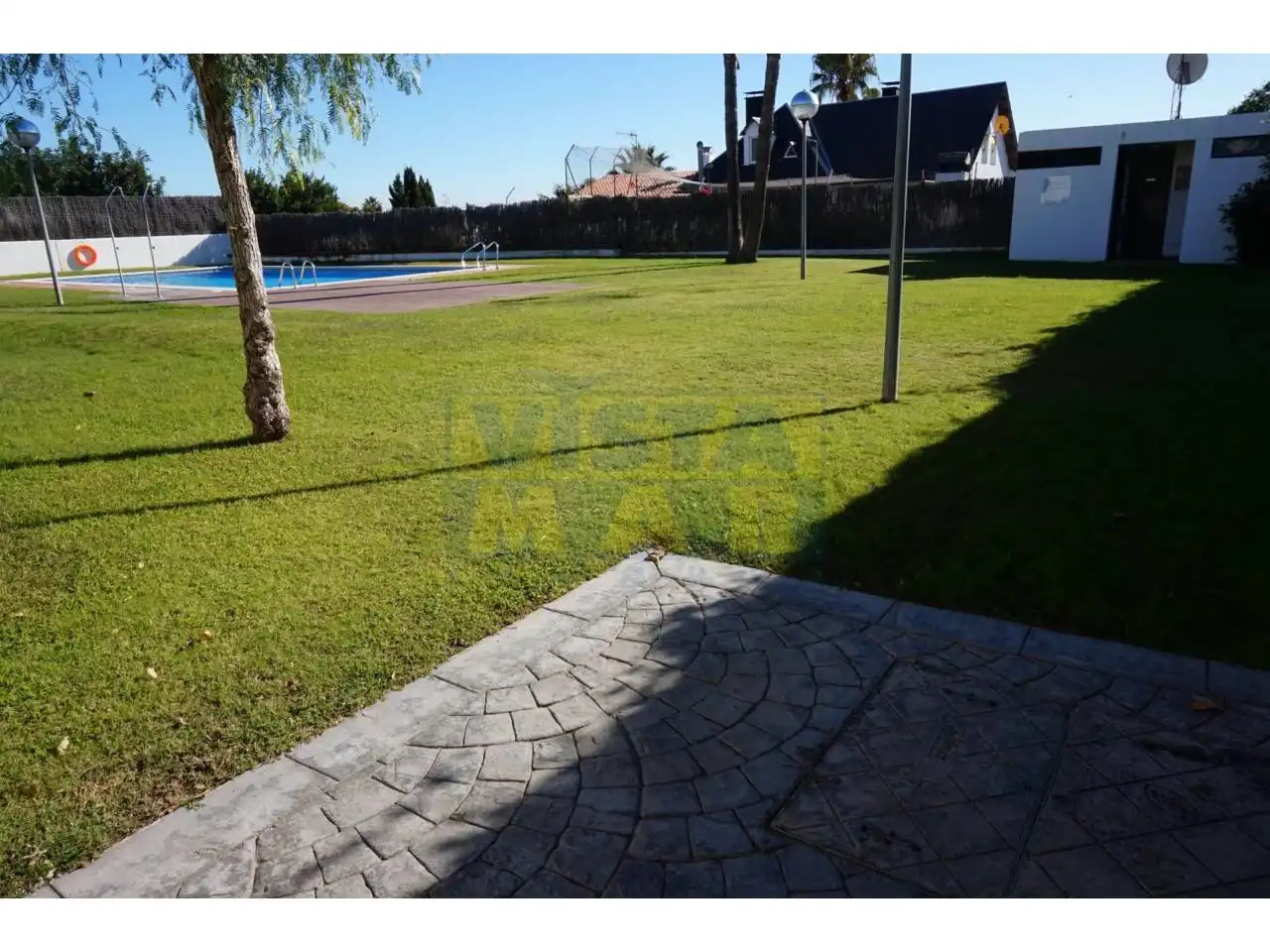 Jardín de Casa adosada en venta en Vilanova i la Geltrú con Aire acondicionado, Calefacción y Jardín privado