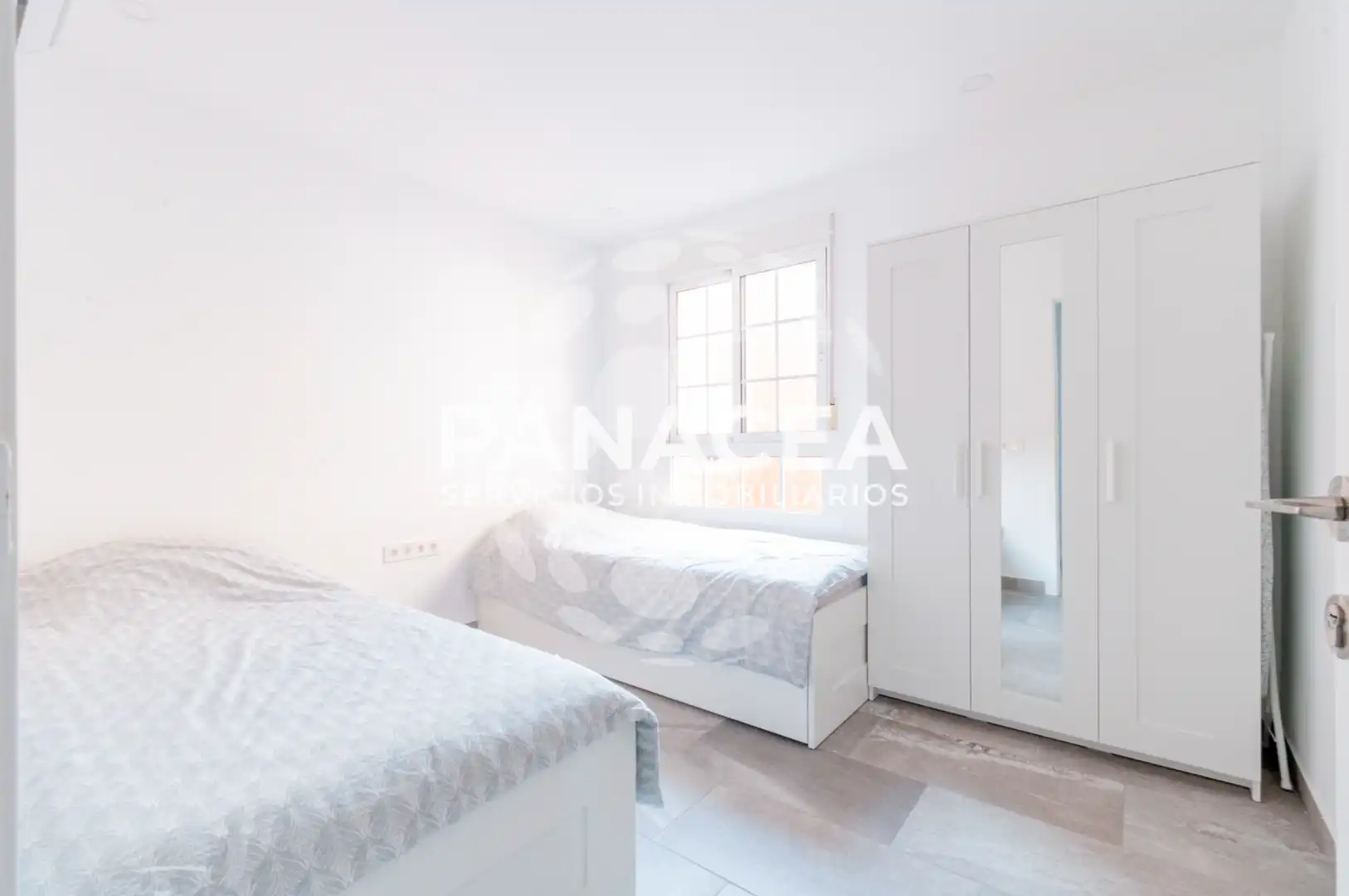 Habitación de Piso en venta en Vícar con Terraza, Amueblado y Horno