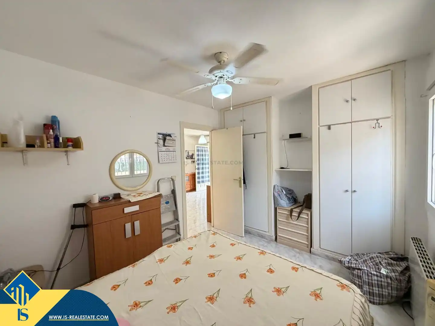 Dormitori de Casa o xalet en venda en Torrevieja amb Aire condicionat, Terrassa i Traster