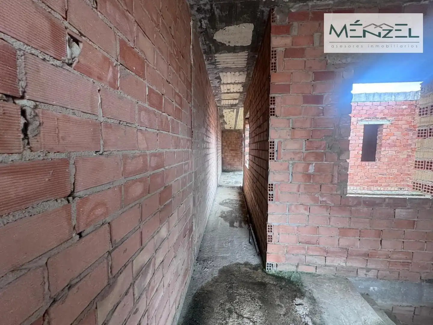 Buildings for sale in Pilas