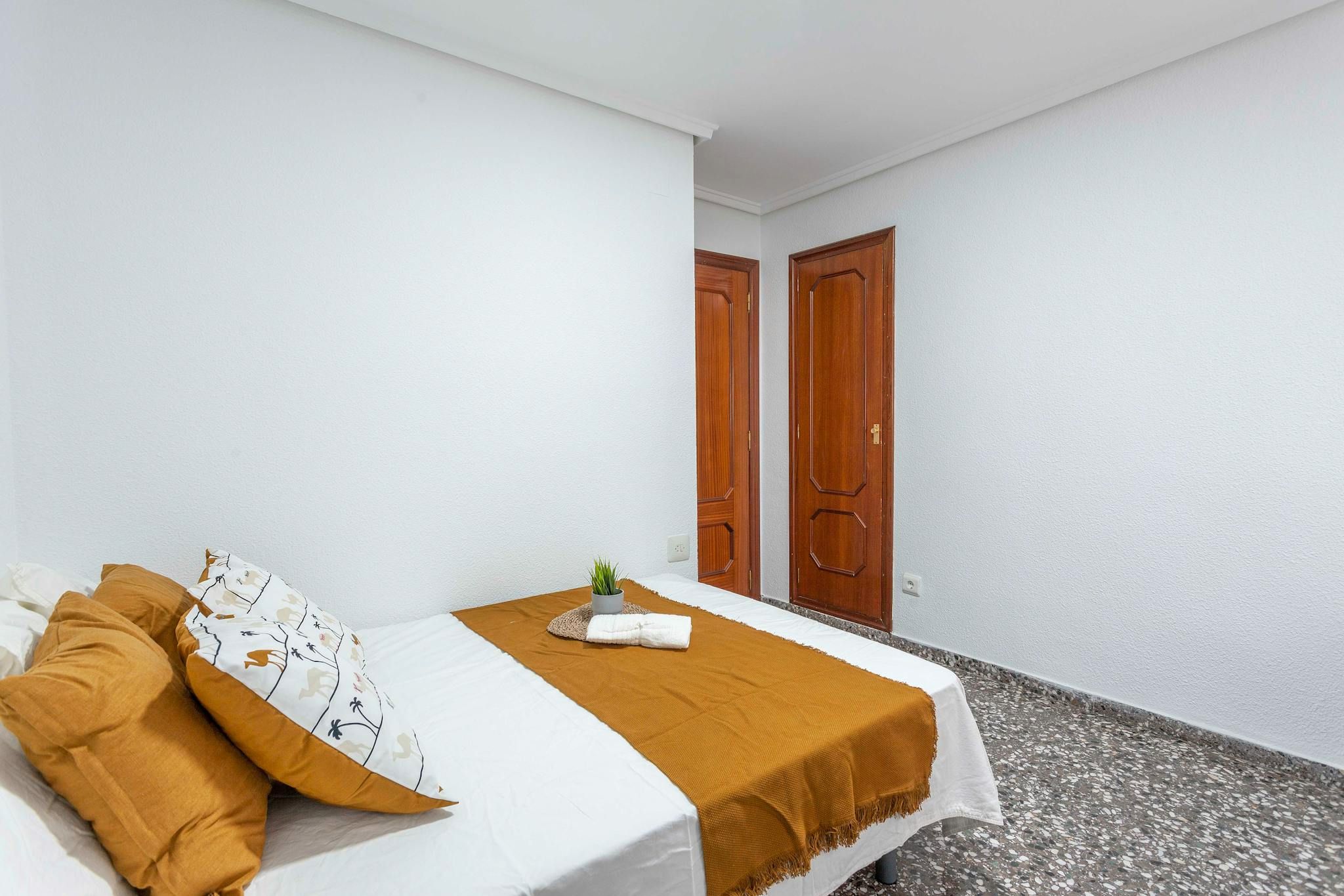 Dormitori de Pis per a compartir en  Valencia Capital amb Rentadora