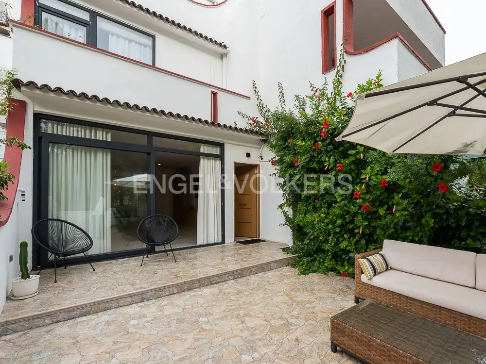 Terrace of Houses for rent in Valencia  with Air Conditioner, Heating and Private garden