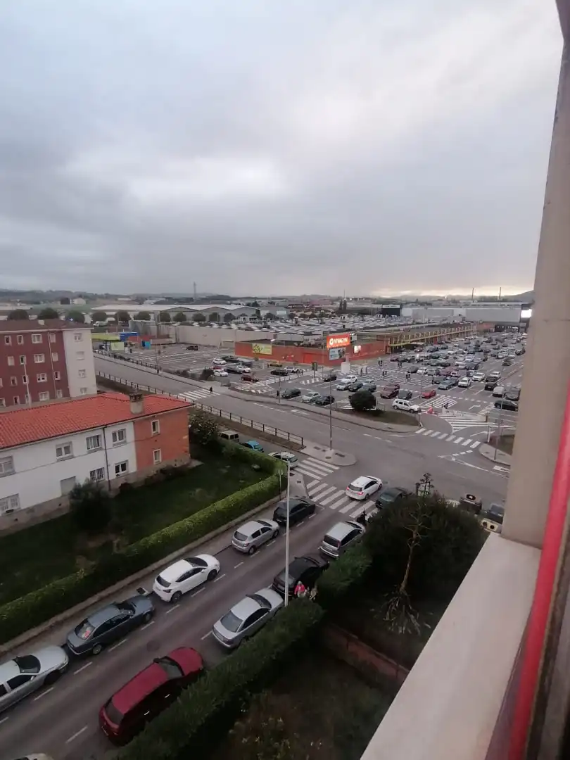 Aparcament de Apartament de lloguer en Oeste