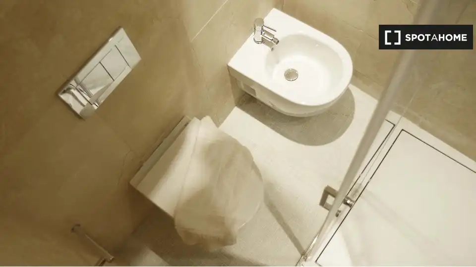 Flat with terrace to rent in Eixample, imagen 10