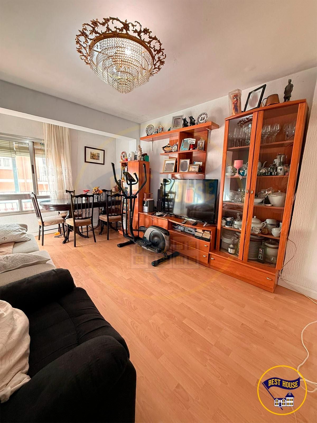 Living room of Flat for sale in Cuenca Capital  with Heating, Storage room and Balcony