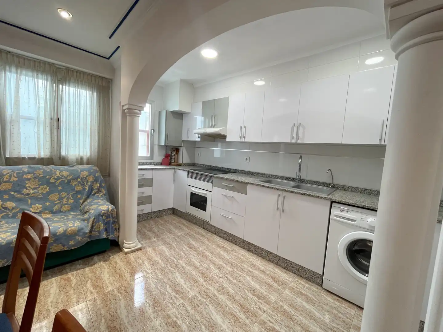 Cocina de Piso en venta en Sagunto / Sagunt con Aire acondicionado, Amueblado y Horno
