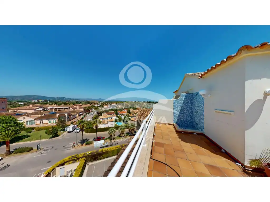 Exterior view of Attic for sale in Oliva  with Terrace, Swimming Pool and Furnished