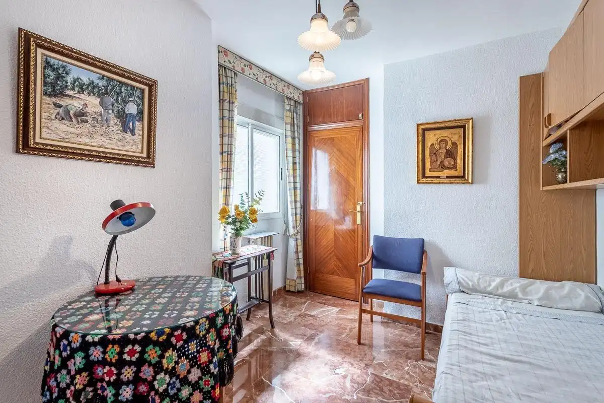 Habitación de Piso en venta en Granada con Aire acondicionado, Calefacción y Terraza