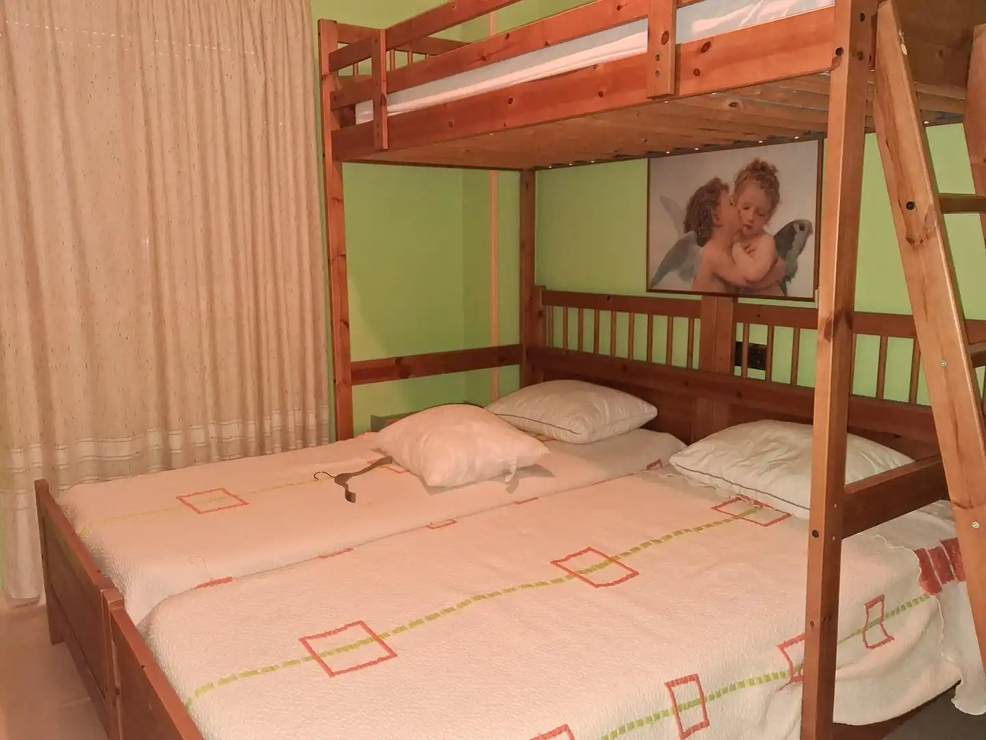 Habitación de Ático en venta en Guardamar de la Safor con Aire acondicionado, Jardín privado y Terraza
