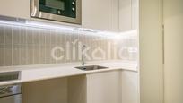 Kitchen of Flat for sale in  Madrid Capital  with Air Conditioner and Heating