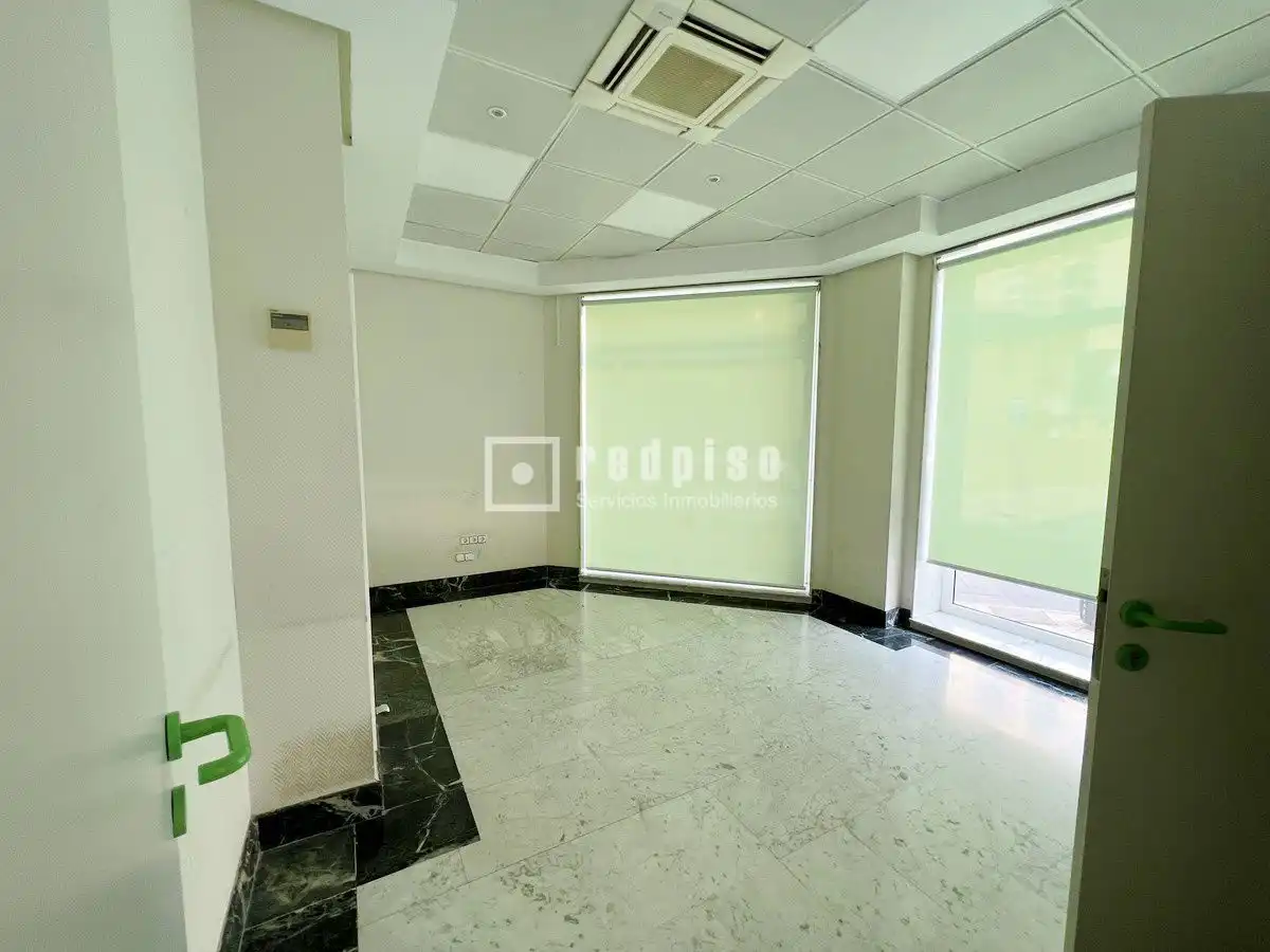 Local en venta en Málaga con Aire acondicionado