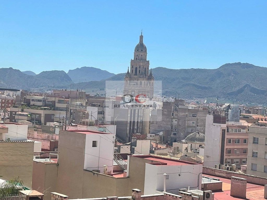 Vista exterior de Piso en venta en  Murcia Capital