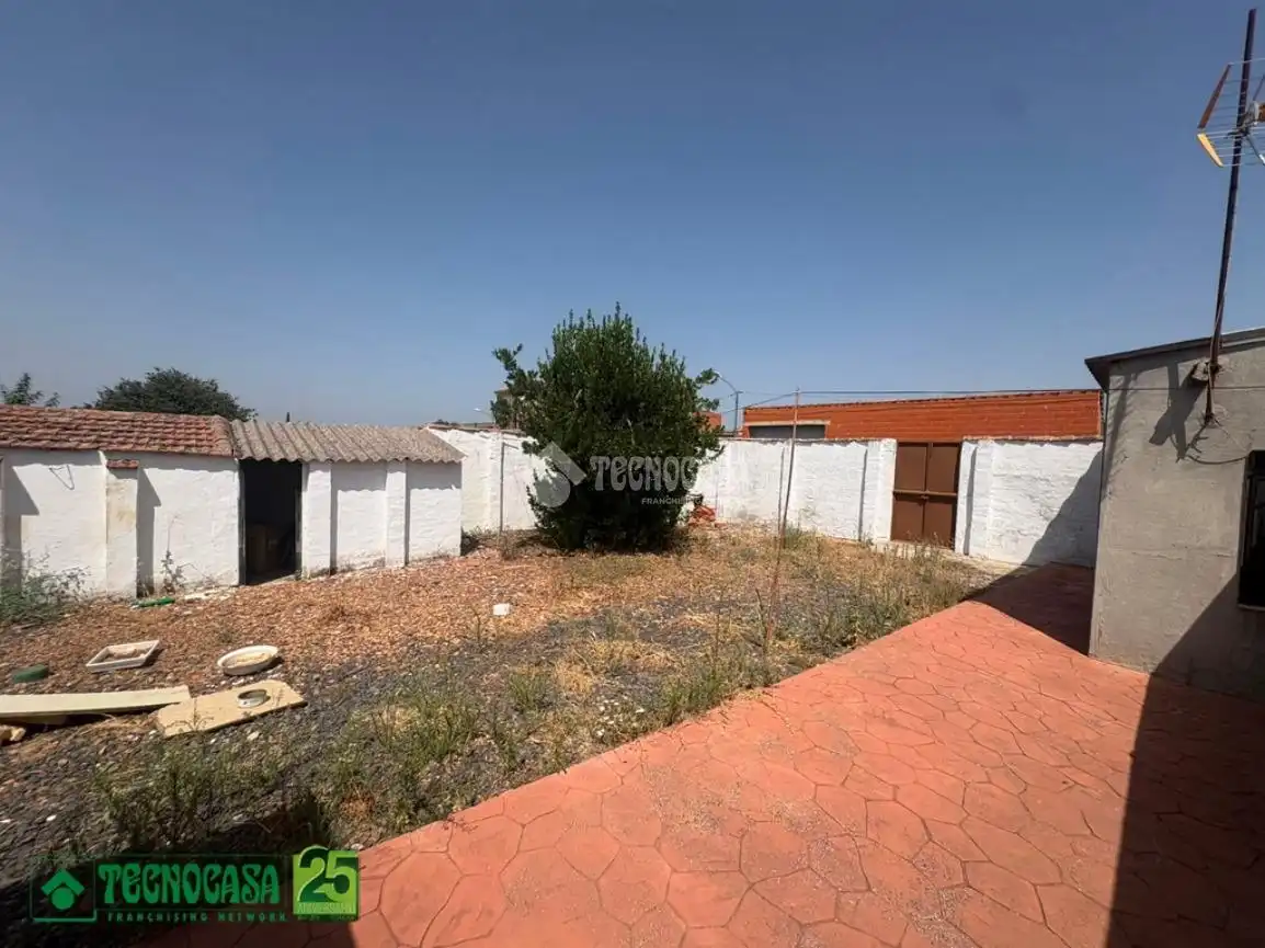 Casa adosada en venda en Piedrabuena