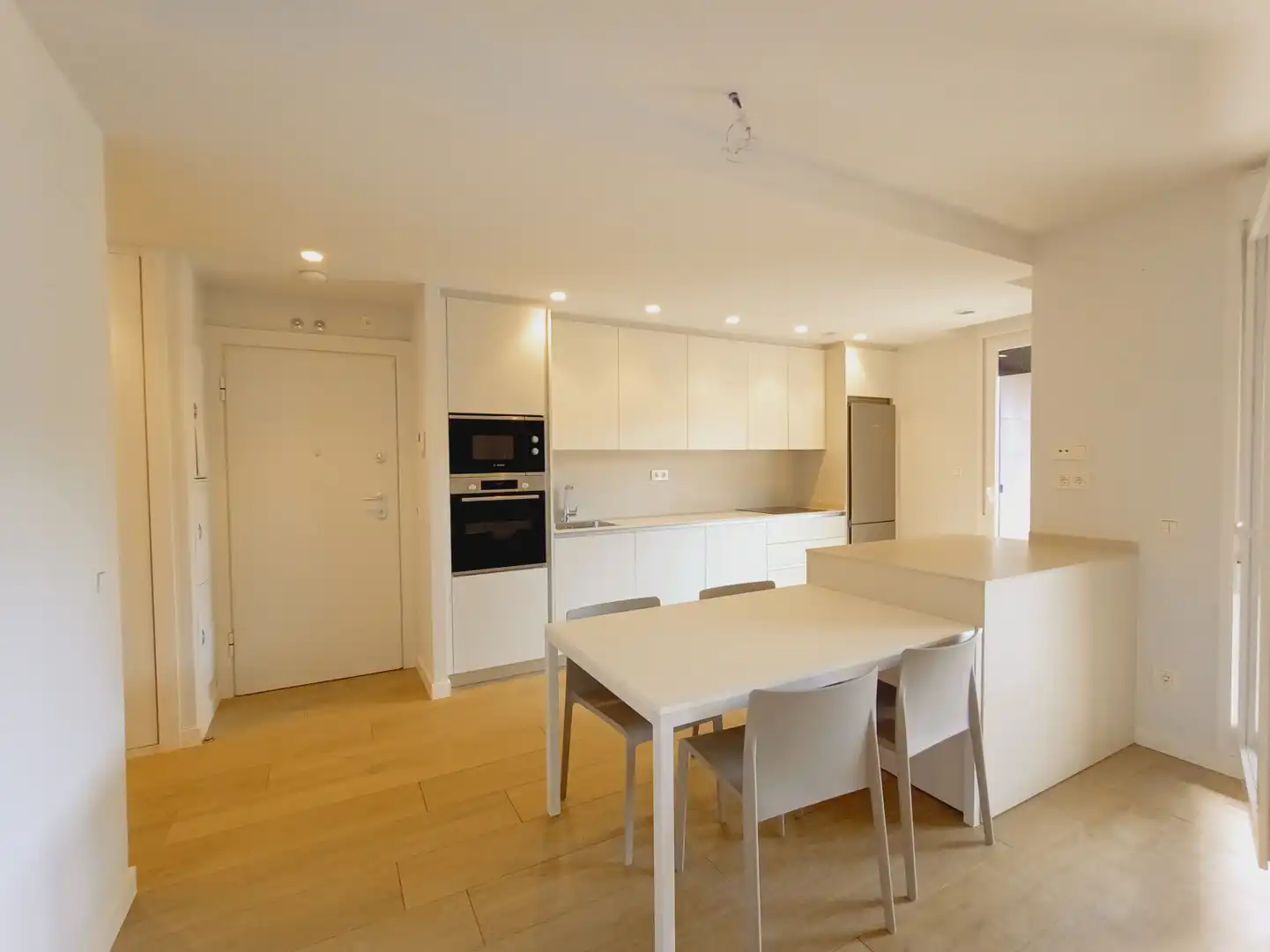 Cocina de Piso de alquiler en  Pamplona / Iruña con Calefacción, Terraza y Trastero