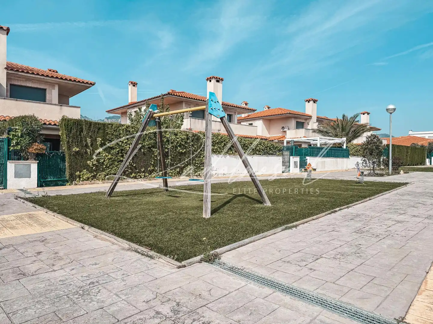 Casa pareada con piscina en venta en Carrer Carrer Migjorn, imagen 6