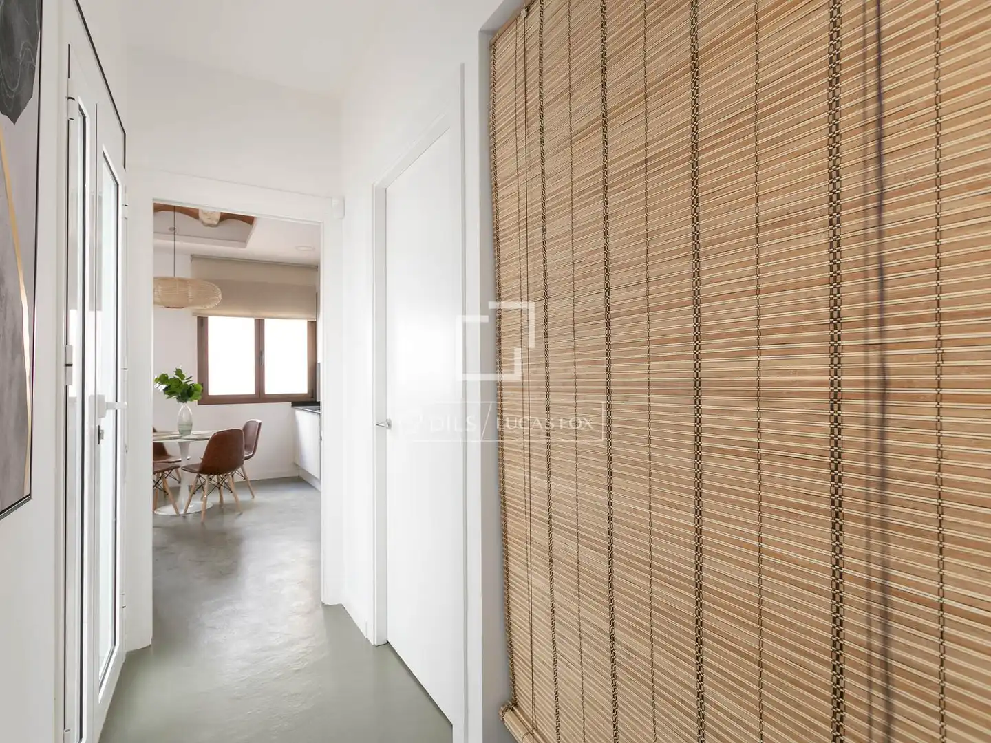 Flat for sale in Barcelona  with Air Conditioner, Terrace and Furnished