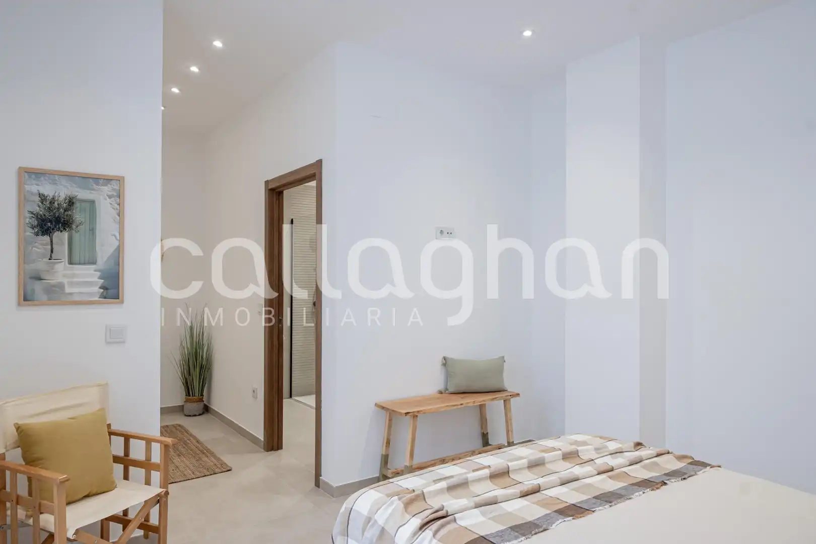 Schlafzimmer von Erdgeschoss zum Verkauf in Valencia mit Terrasse