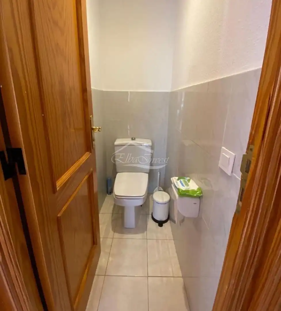 Bathroom of Flat for sale in Adeje  with Terrace, Swimming Pool and Furnished