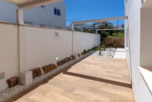 Terrassa de Casa o xalet en venda en Zahara de los Atunes amb Aire condicionat, Jardí privat i Terrassa