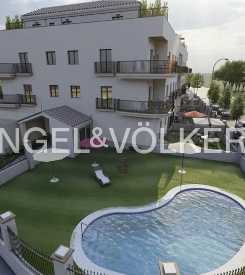 Foto 2 de Ático en venta en V Centenario - Piletas - Capuchinos, Sanlúcar de Barrameda